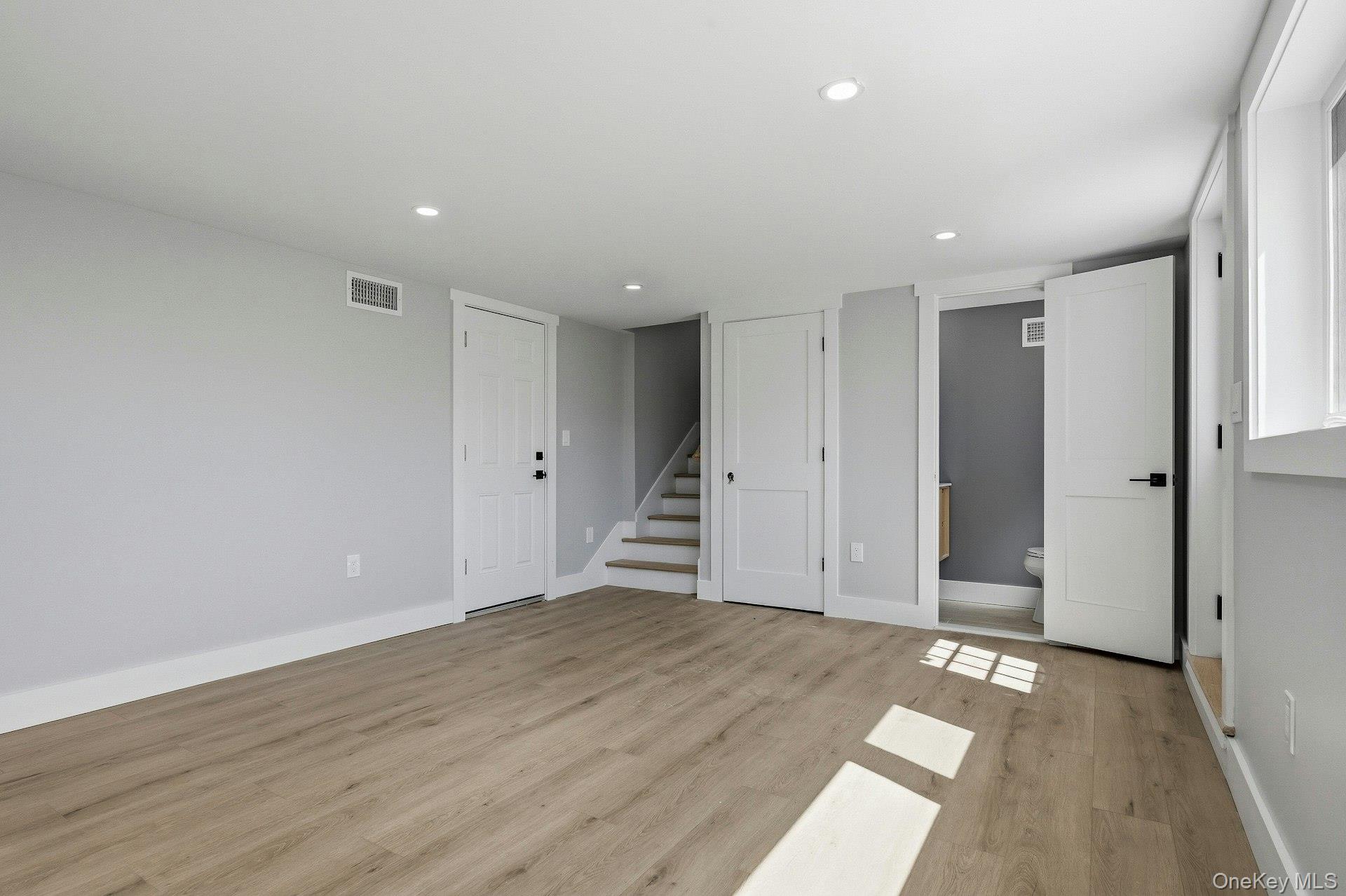 2040 Wellington Court – For Sale photo 40
