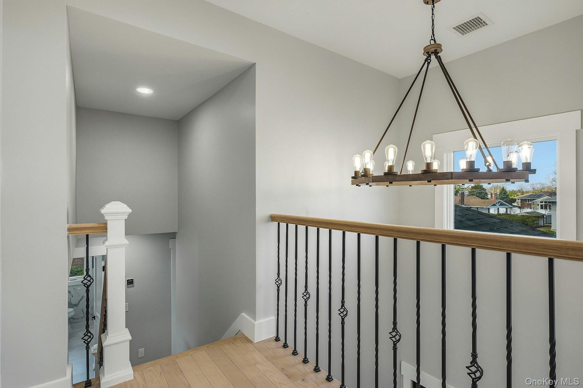 2040 Wellington Court – For Sale photo 38