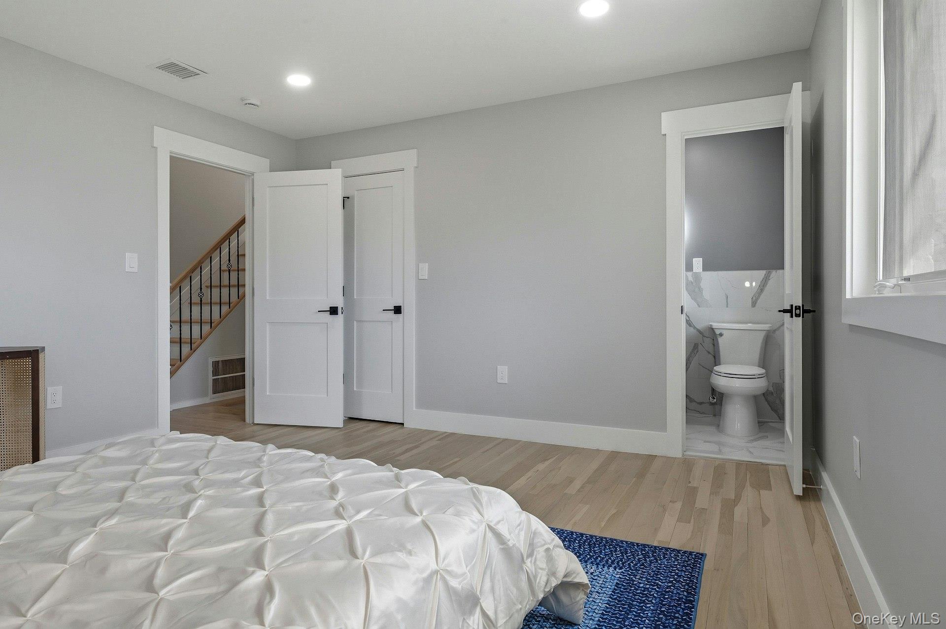 2040 Wellington Court – For Sale photo 26