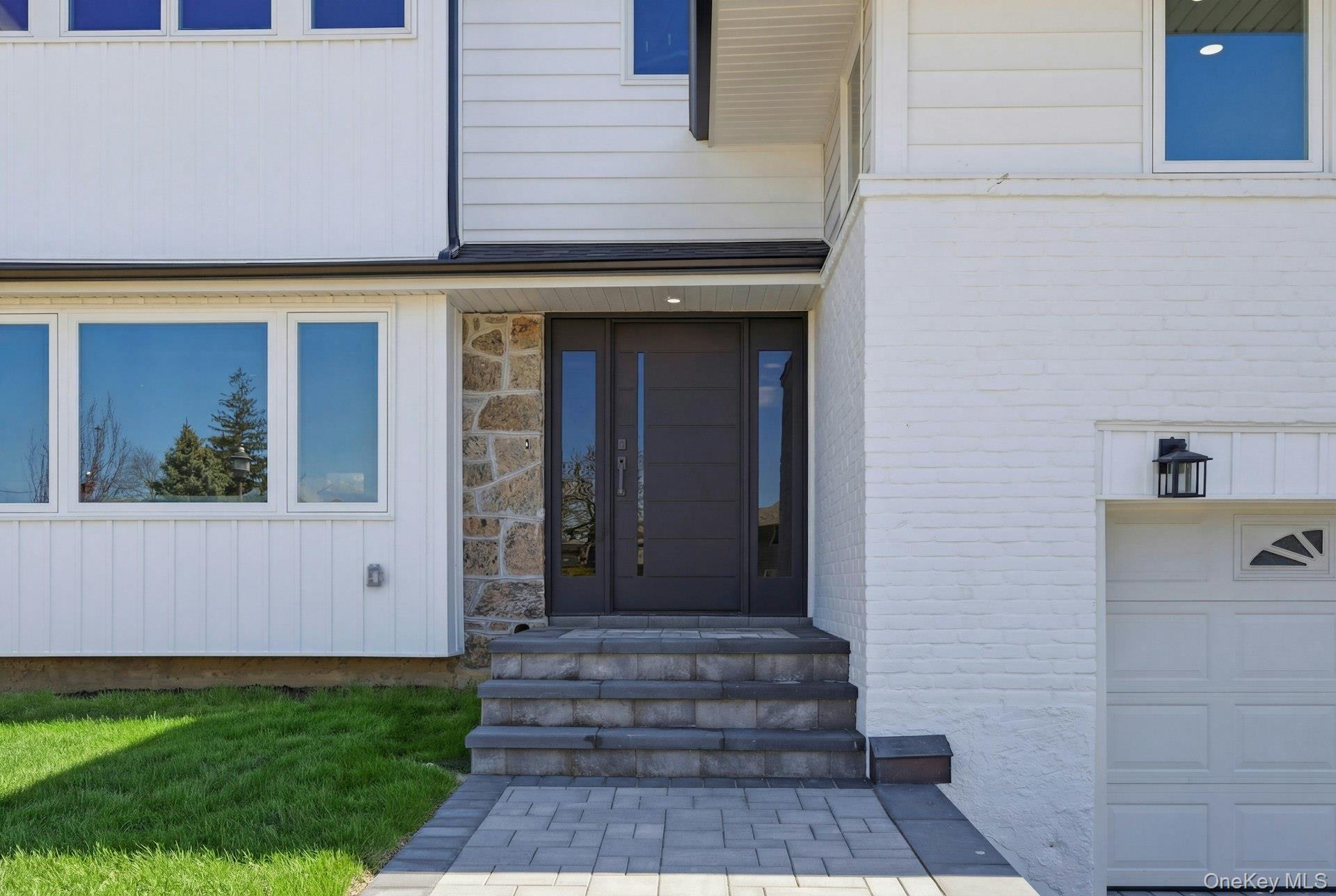 2040 Wellington Court – For Sale photo 7