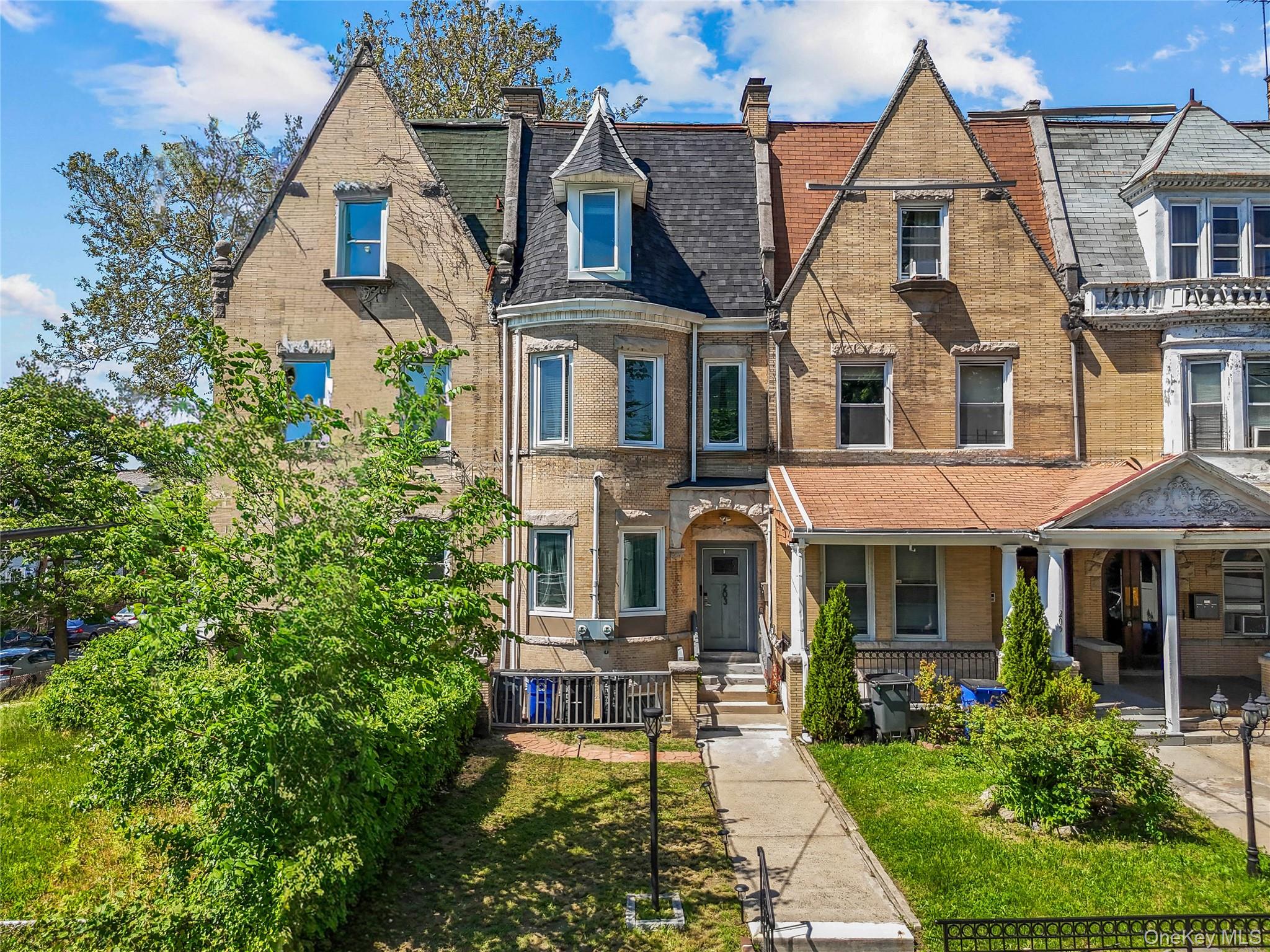 203 E Prospect Avenue – For Sale