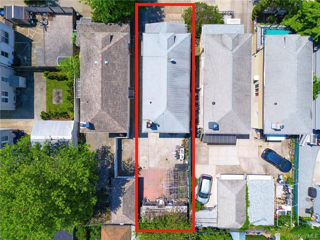 2675 E 27th Street – For Sale photo 22