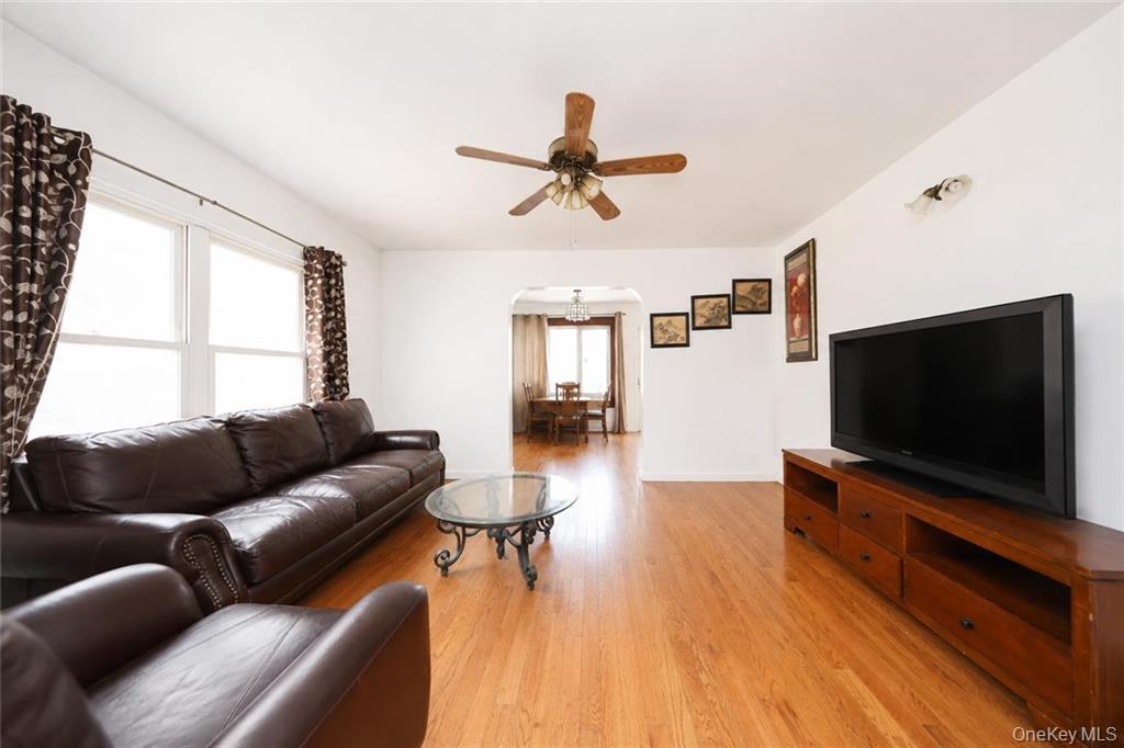 2675 E 27th Street – For Sale photo 8