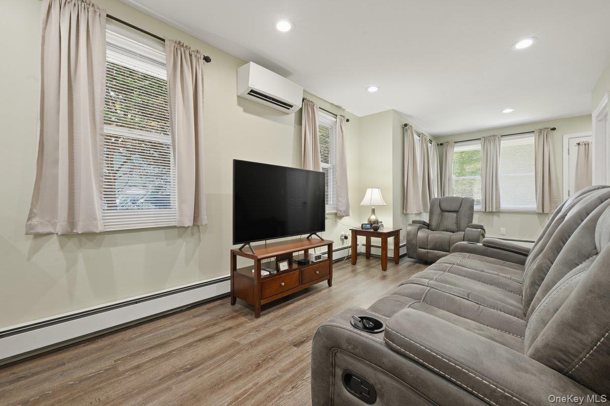 707 5th Street Street S – For Sale photo 9