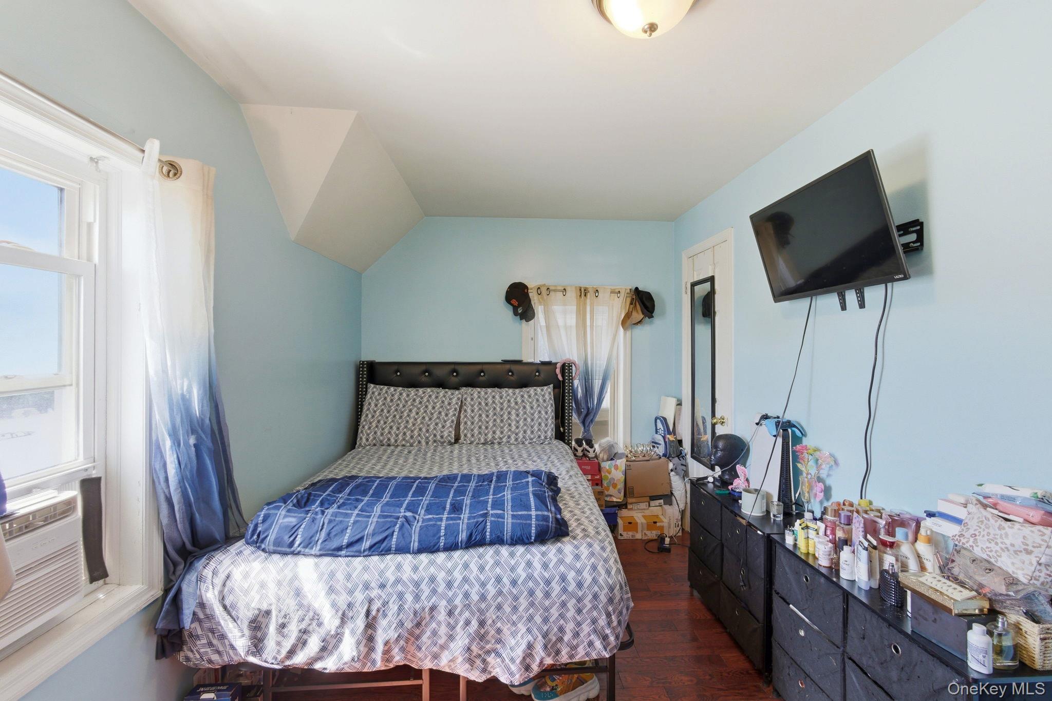 180 Fountain Avenue – For Sale photo 9