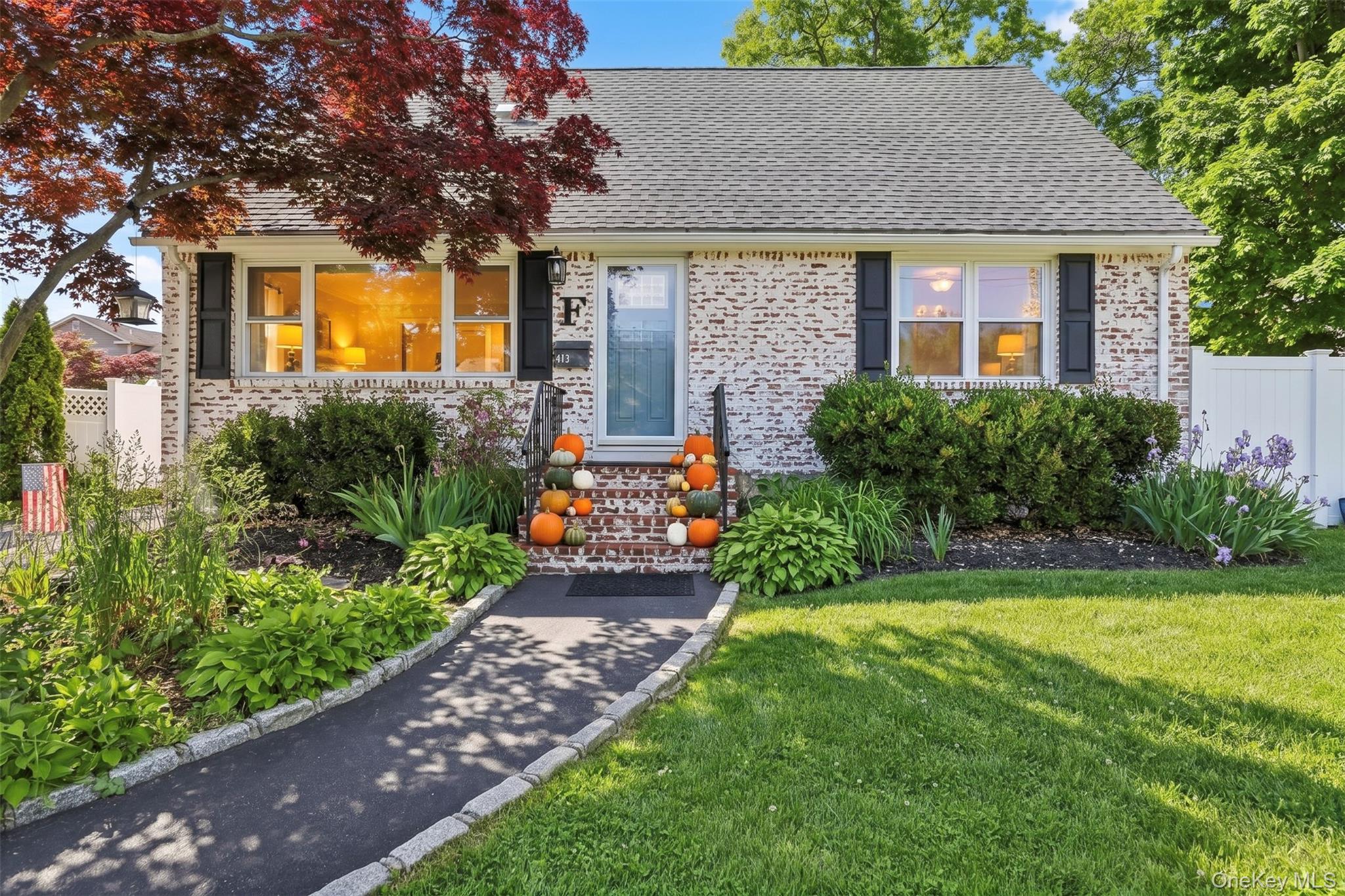 413 Pecan Street – For Sale