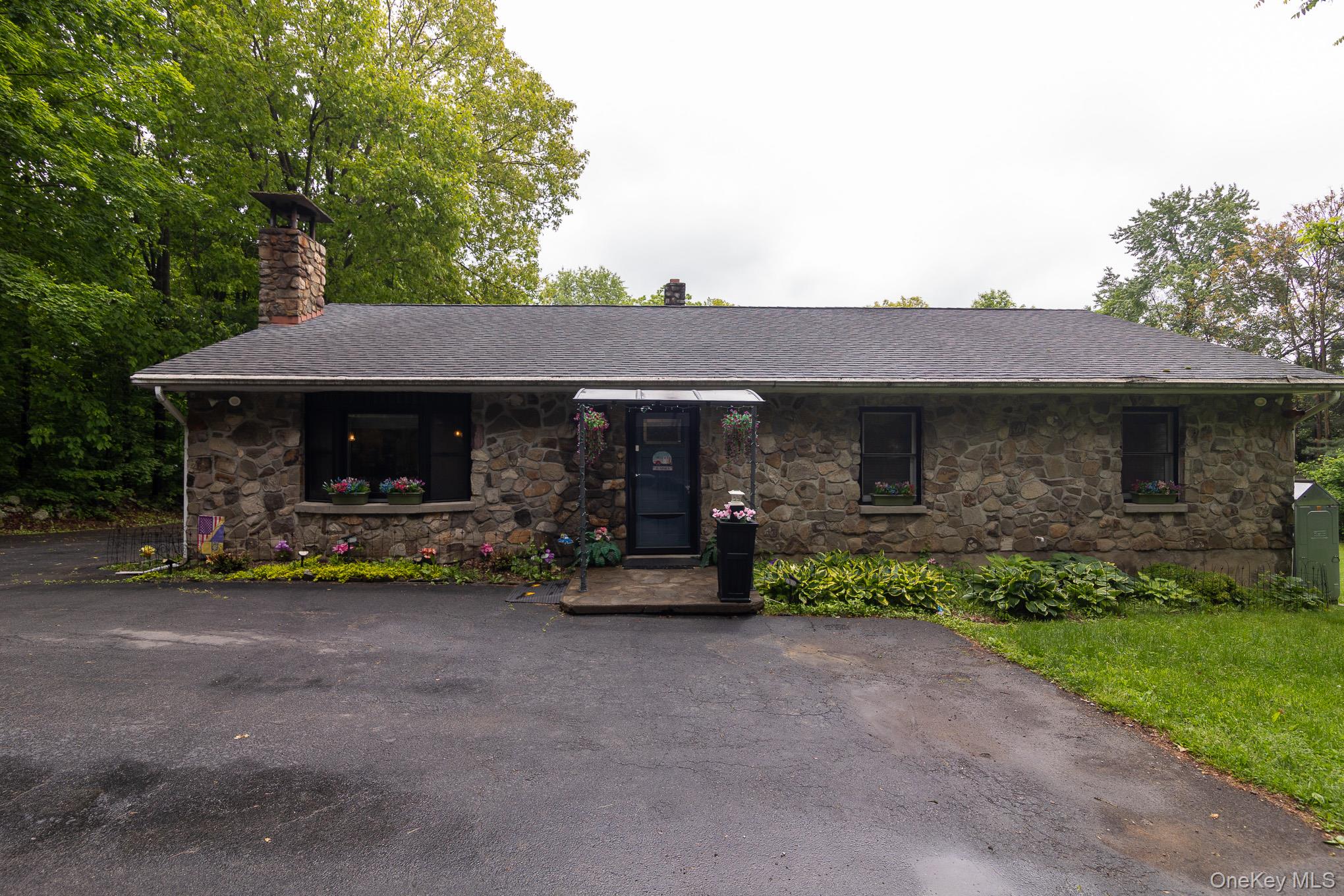 1544 Route 300 – For Sale