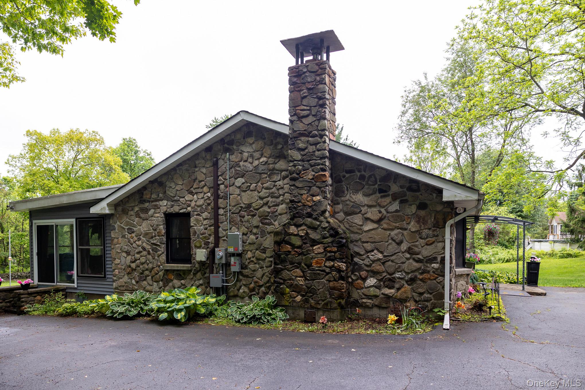 1544 Route 300 – For Sale photo 8