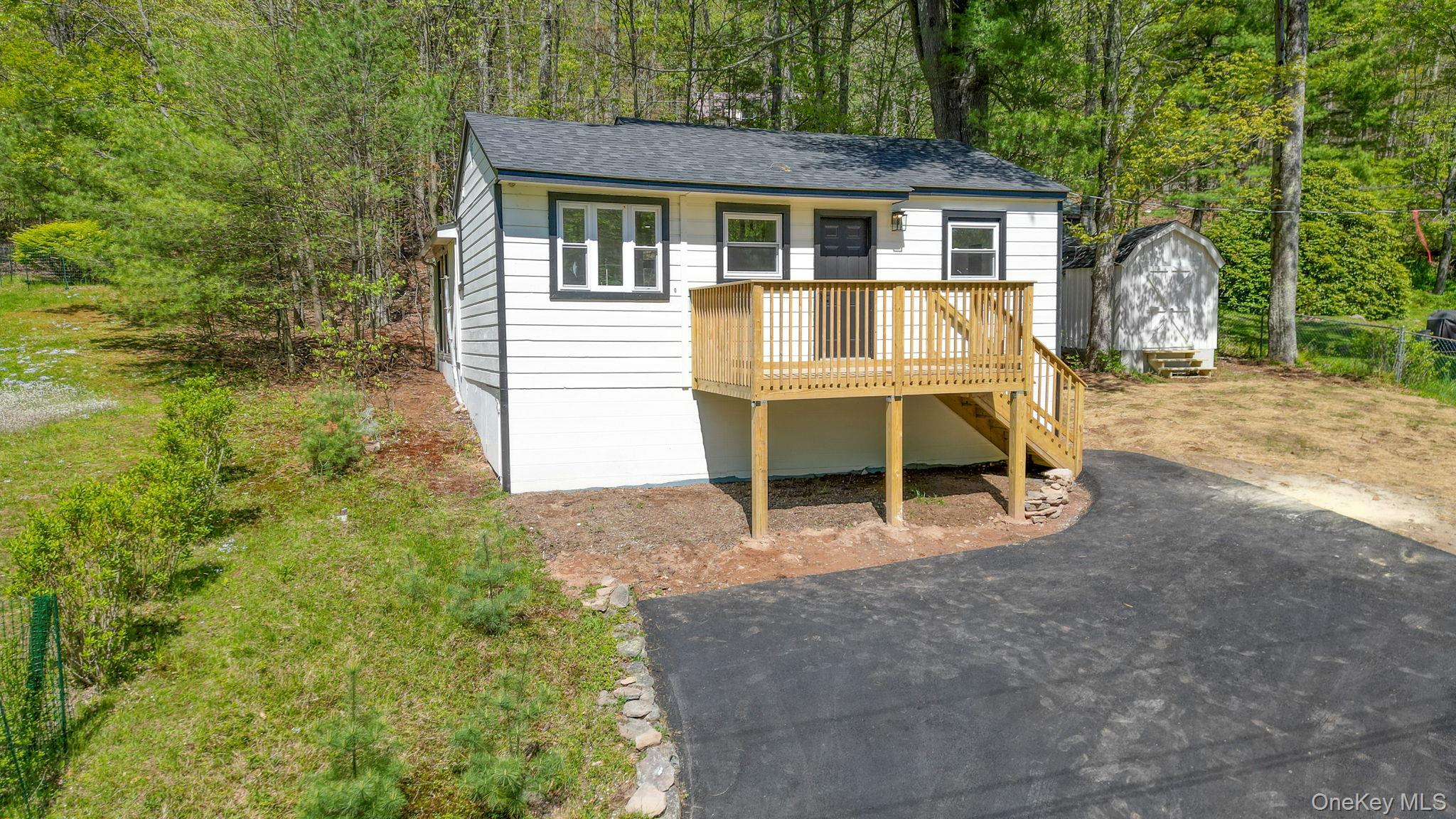 25 Overlook Road – For Sale photo 5