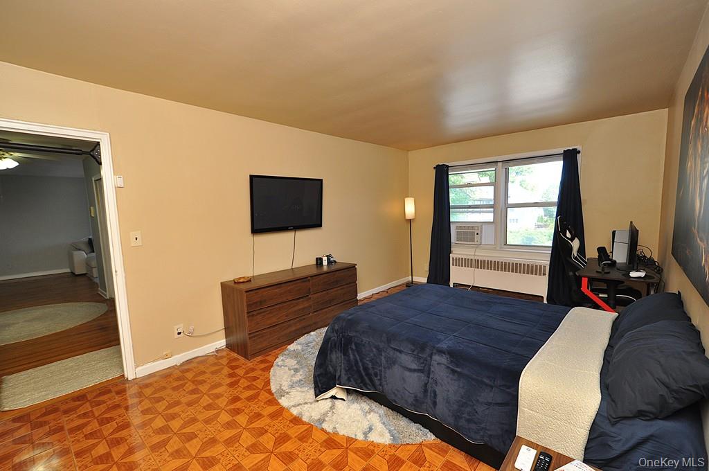 485 Webster Avenue, Unit B5 photo 18
