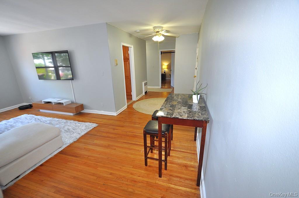 485 Webster Avenue, Unit B5 photo 16