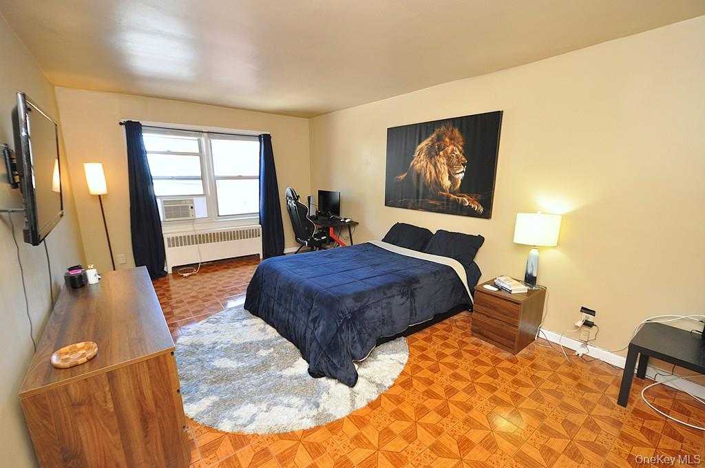 485 Webster Avenue, Unit B5 photo 17