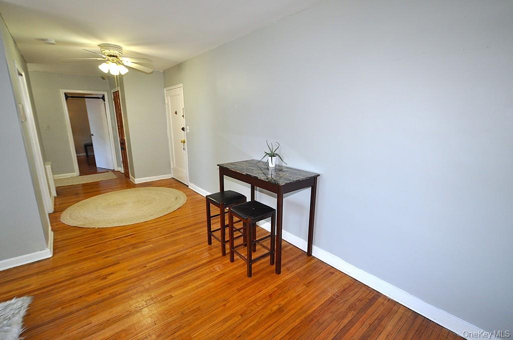 485 Webster Avenue, Unit B5 photo 15