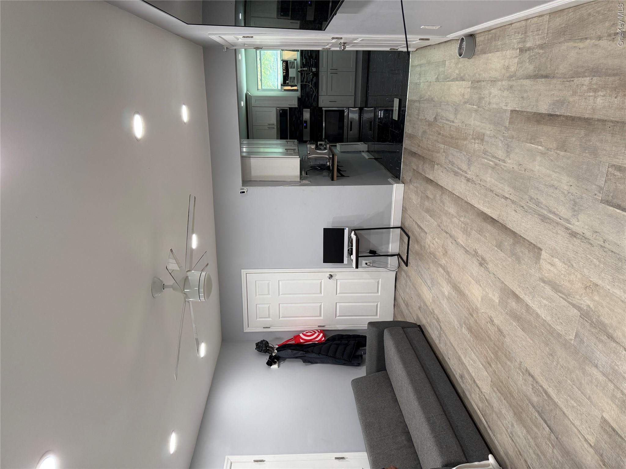 219 Rumsey Road, Unit 1A photo 3