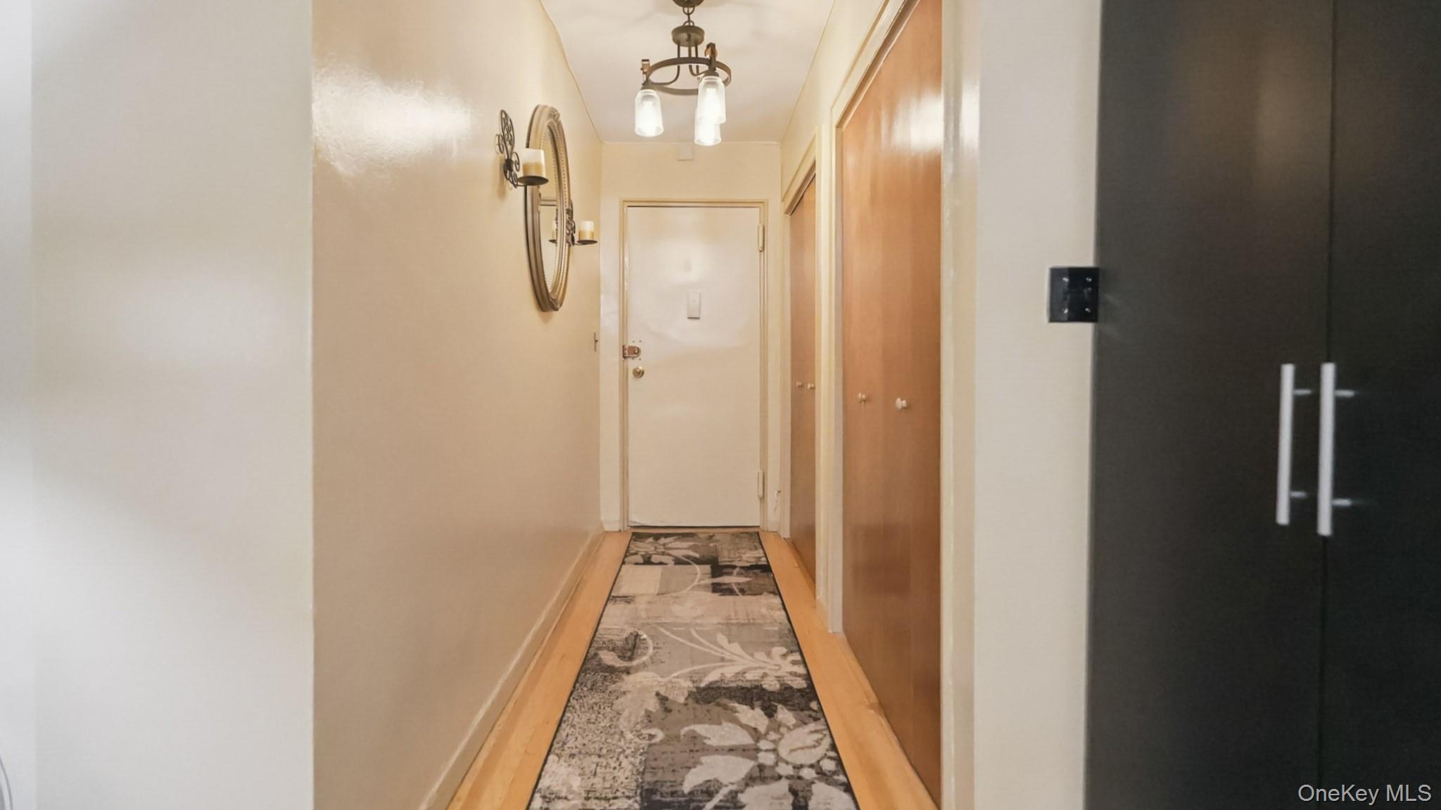 1133 Midland Avenue, Unit 3K photo 4