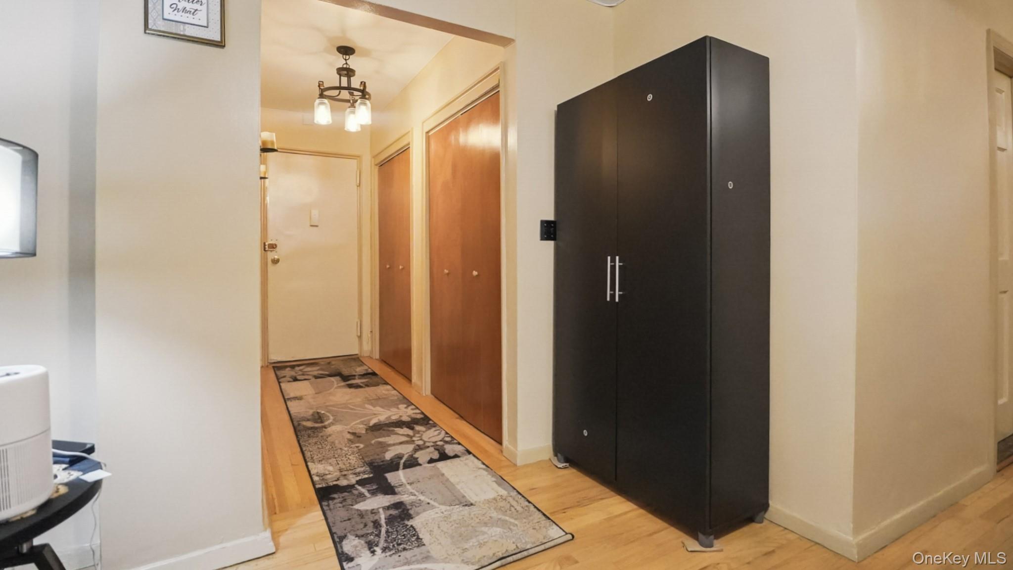 1133 Midland Avenue, Unit 3K photo 5