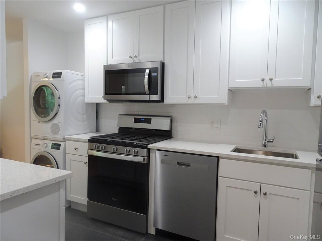 300 Livingston Avenue, Unit 2A photo 6