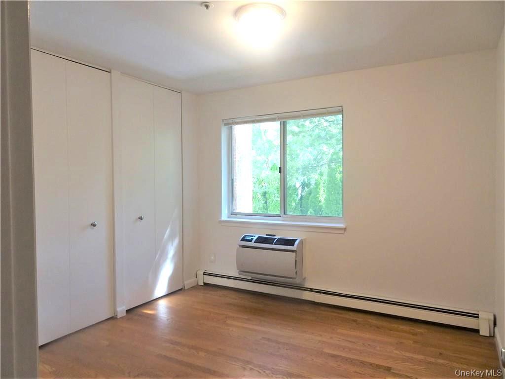 300 Livingston Avenue, Unit 2A photo 13