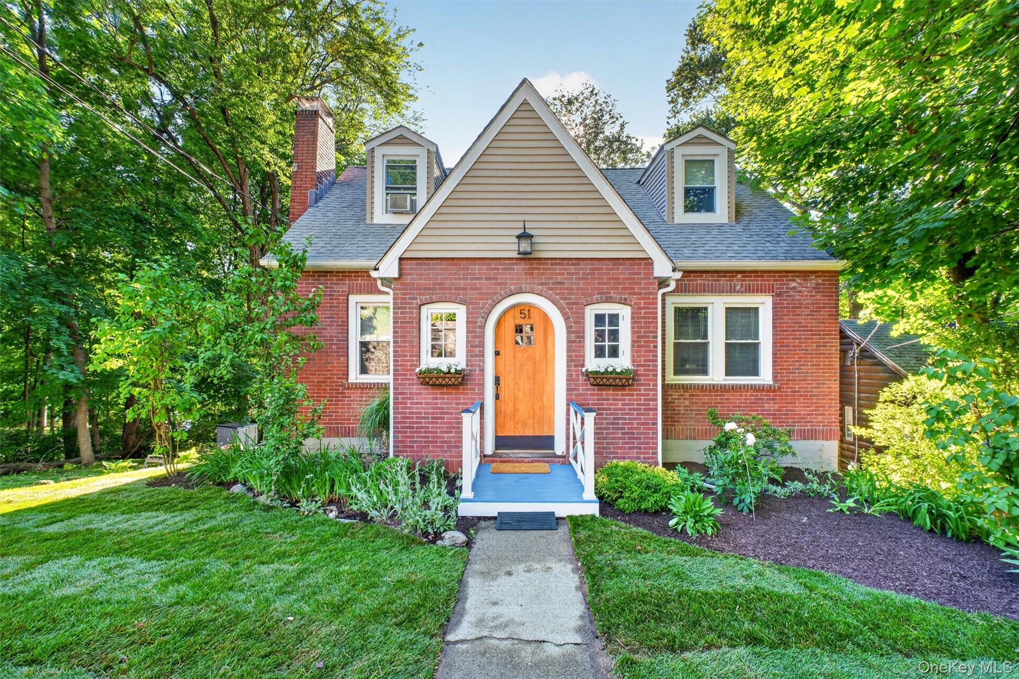 51 Lake Drive – For Sale photo 4