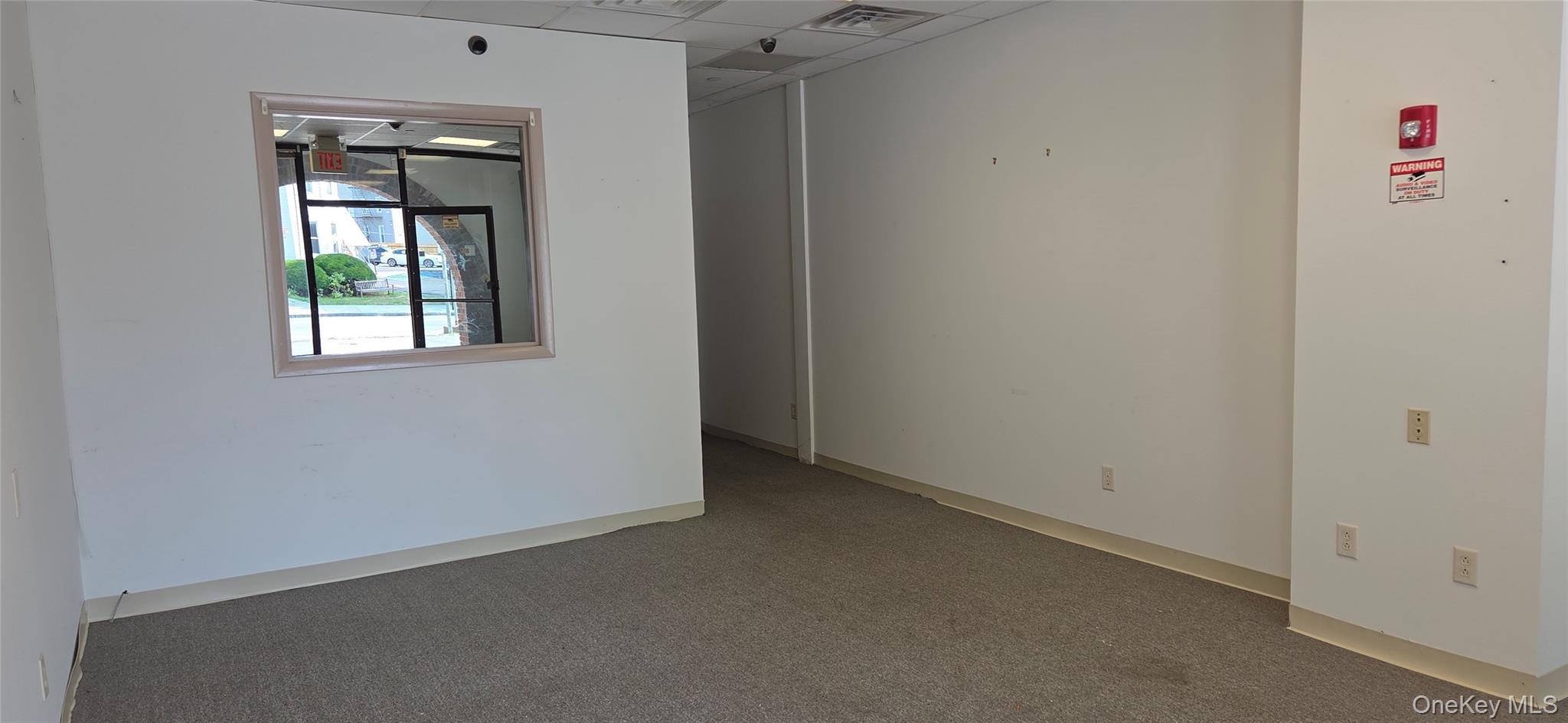 38 Beekman Avenue, Unit Ground Flo photo 7