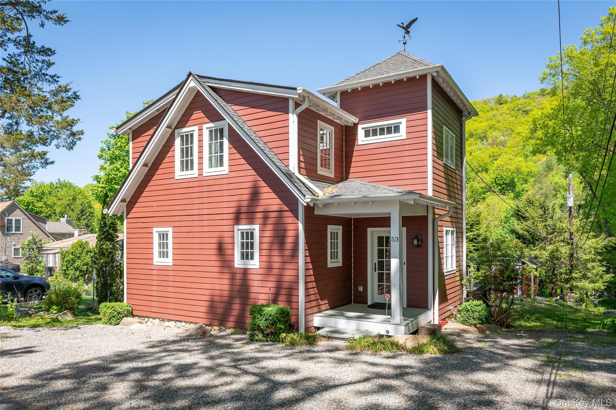 53 Cove Road – For Rent photo 2