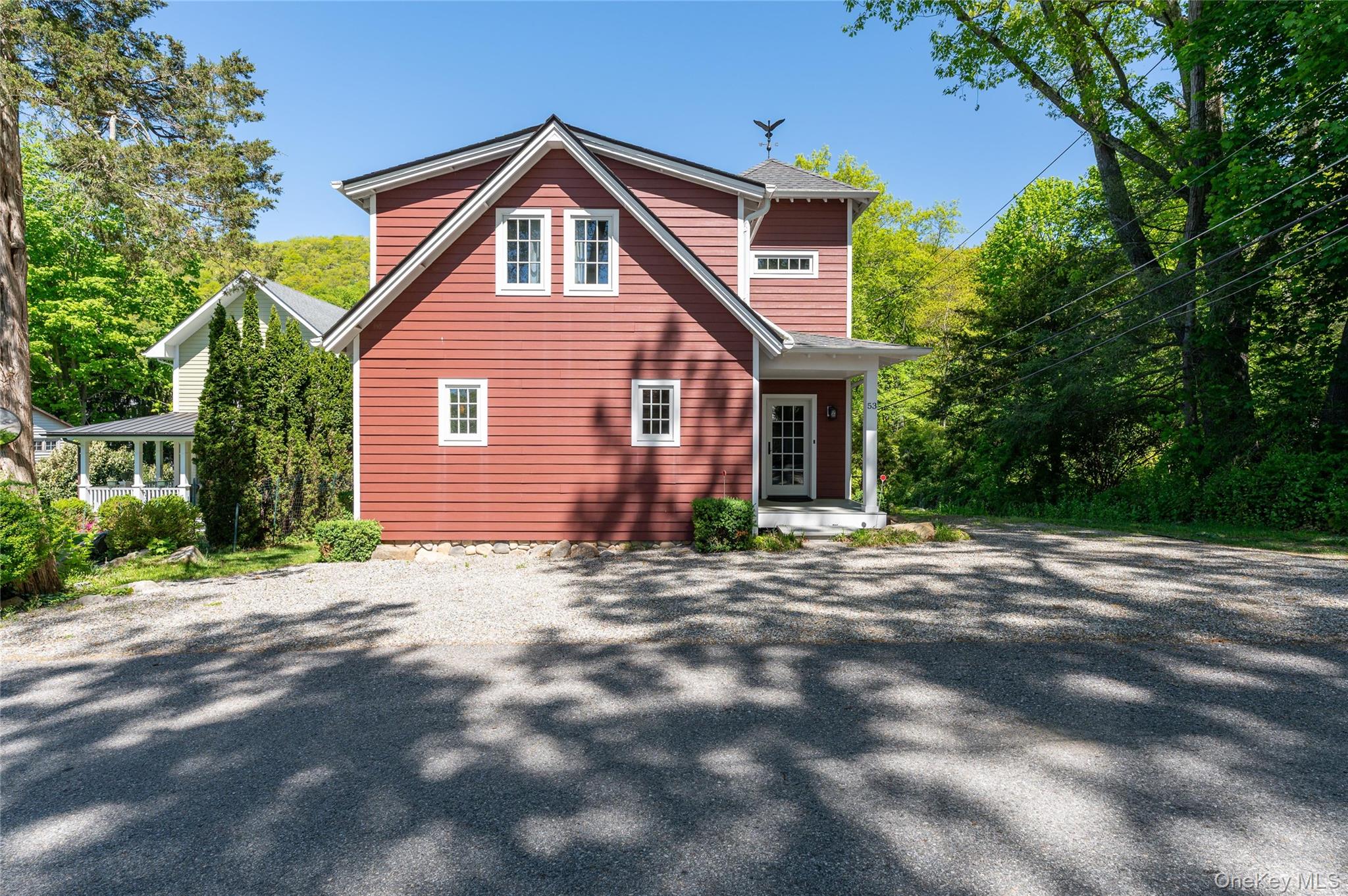 53 Cove Road – For Rent photo 3
