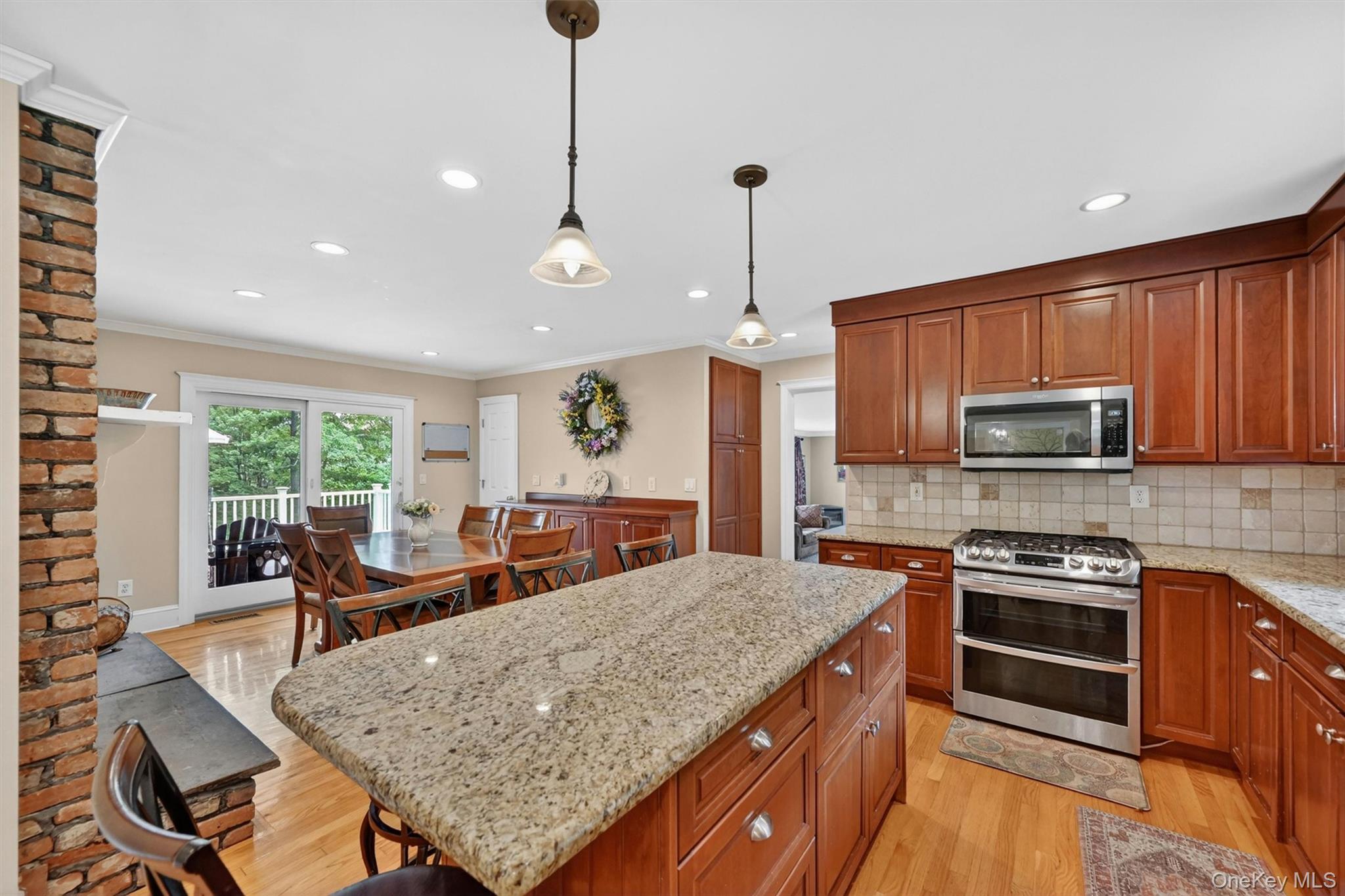 8 Mountain Brook Road – For Sale photo 8