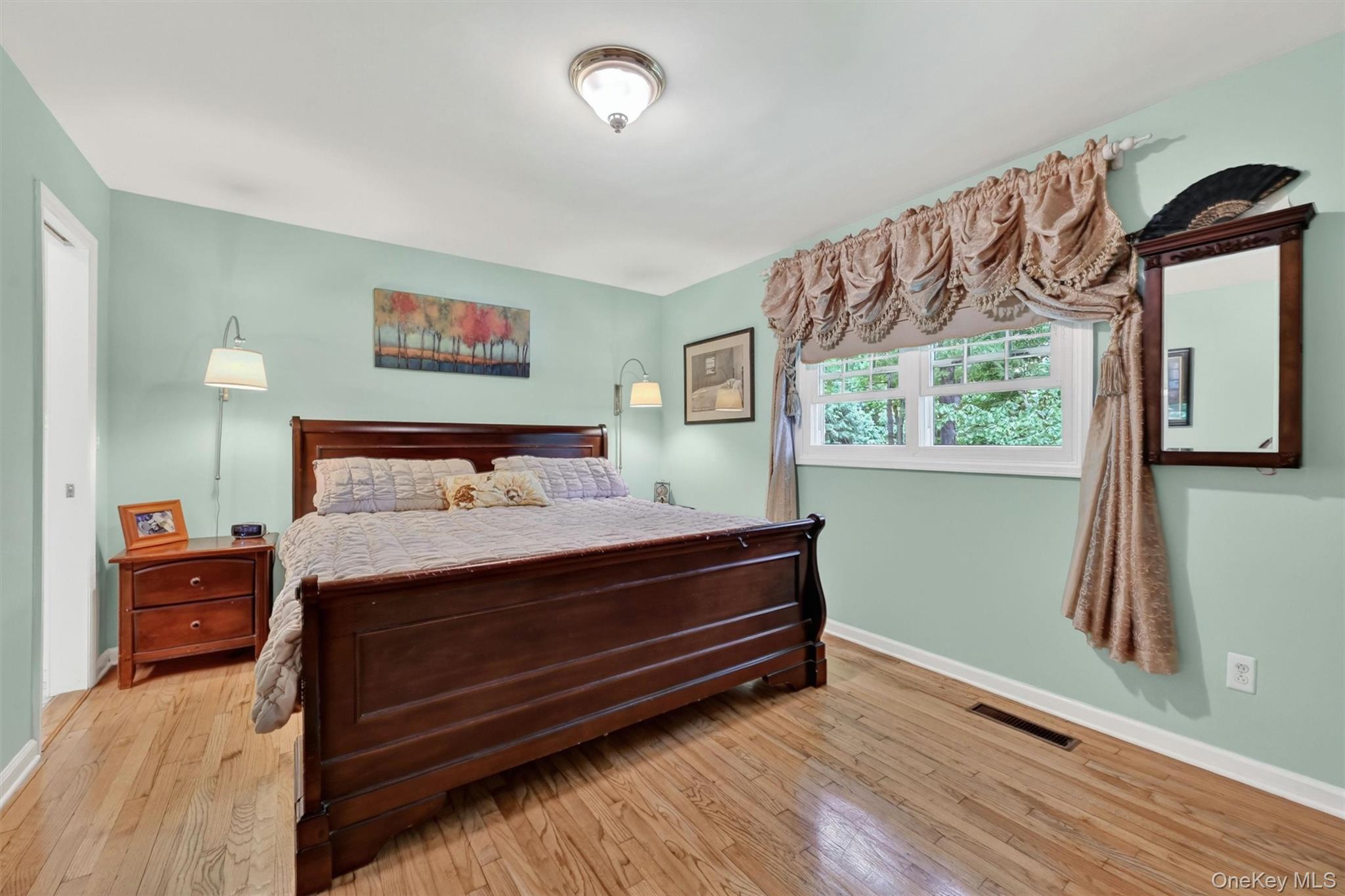 8 Mountain Brook Road – For Sale photo 15