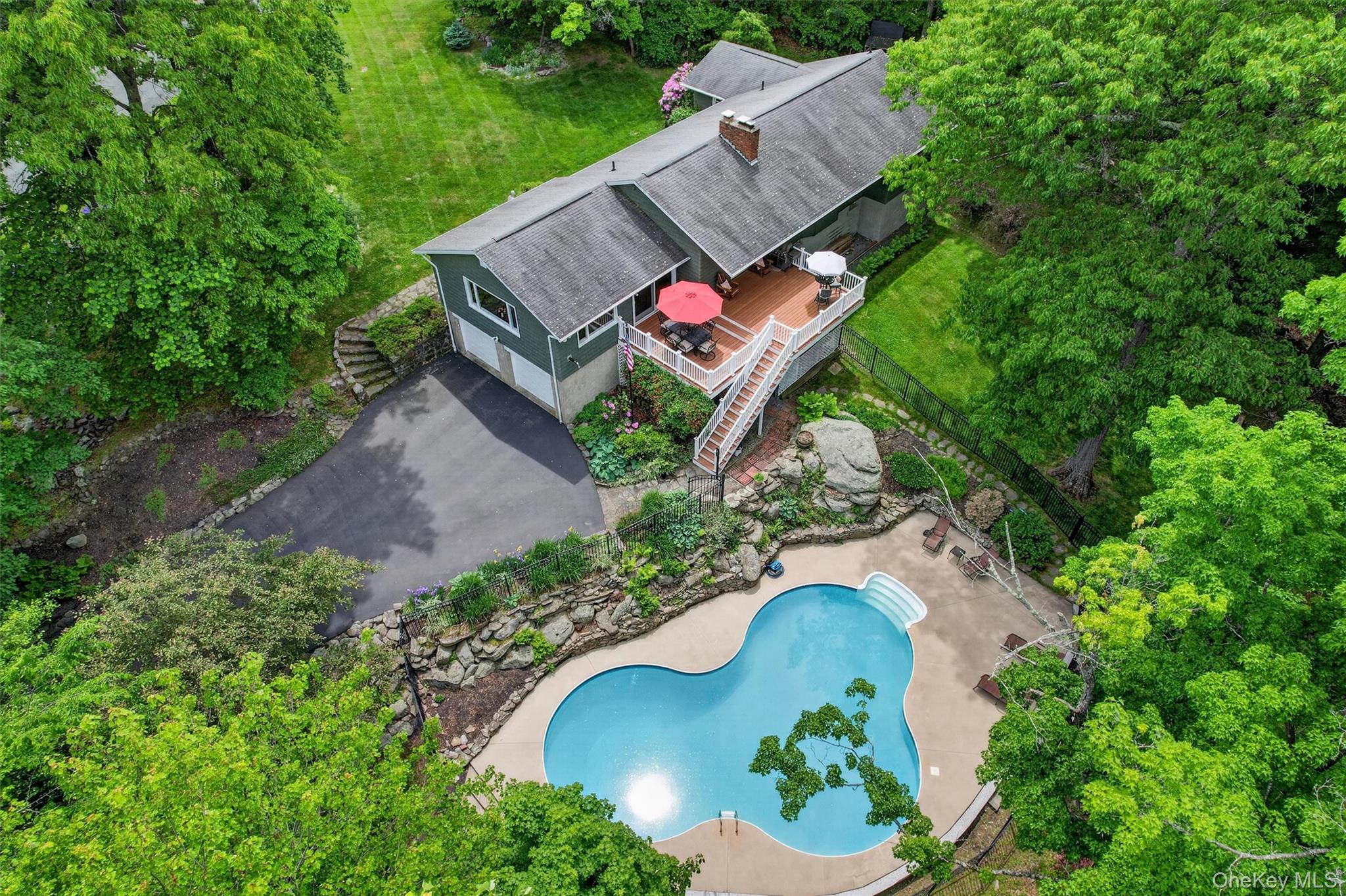 8 Mountain Brook Road – For Sale photo 32