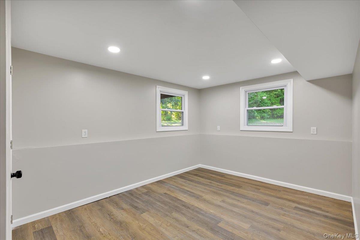 513 Canada Street – For Sale photo 29