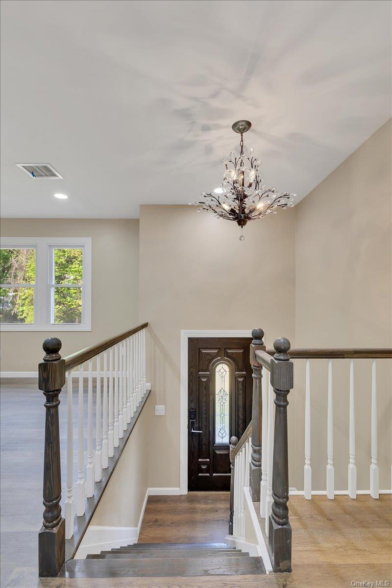 513 Canada Street – For Sale photo 6