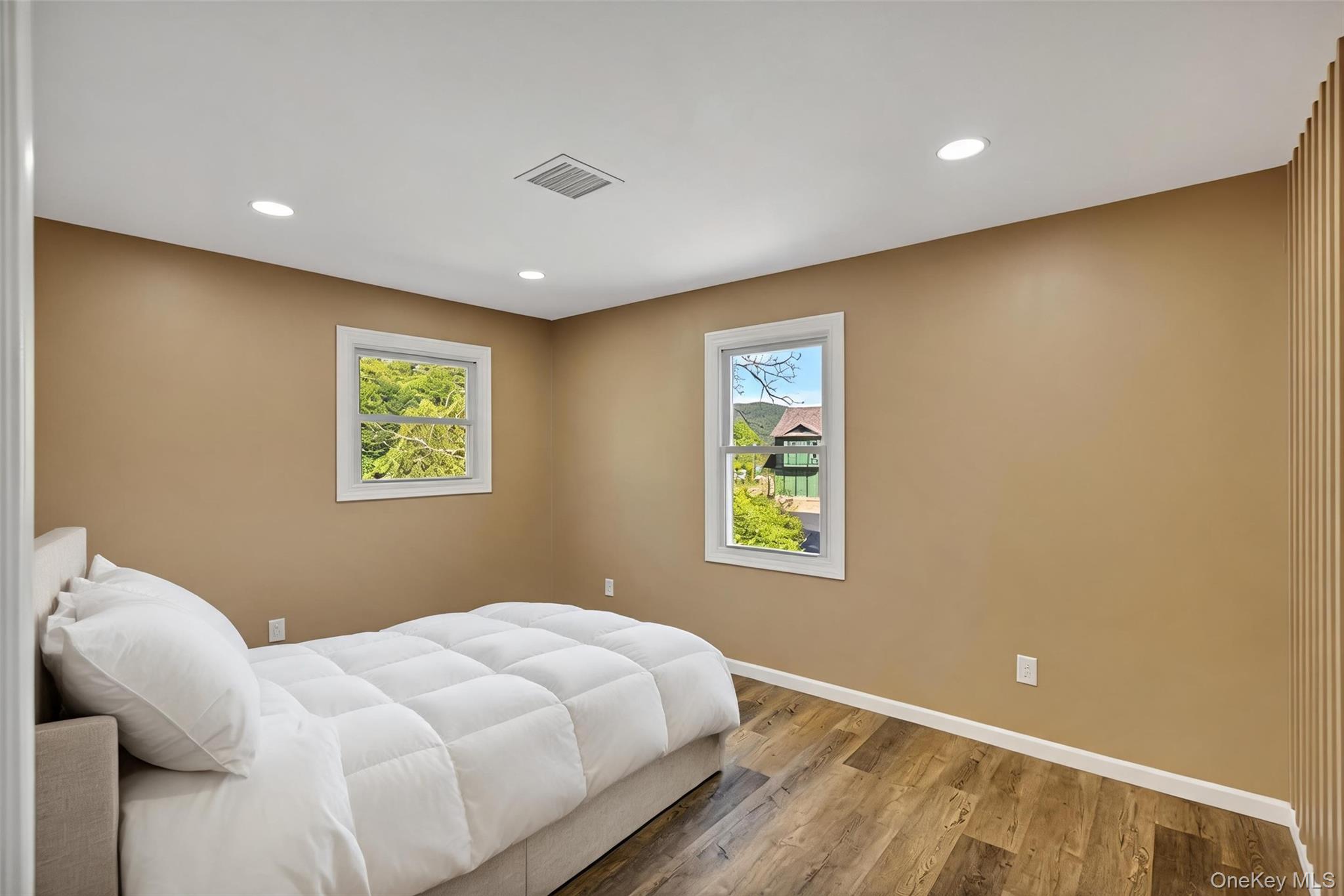 513 Canada Street – For Sale photo 25