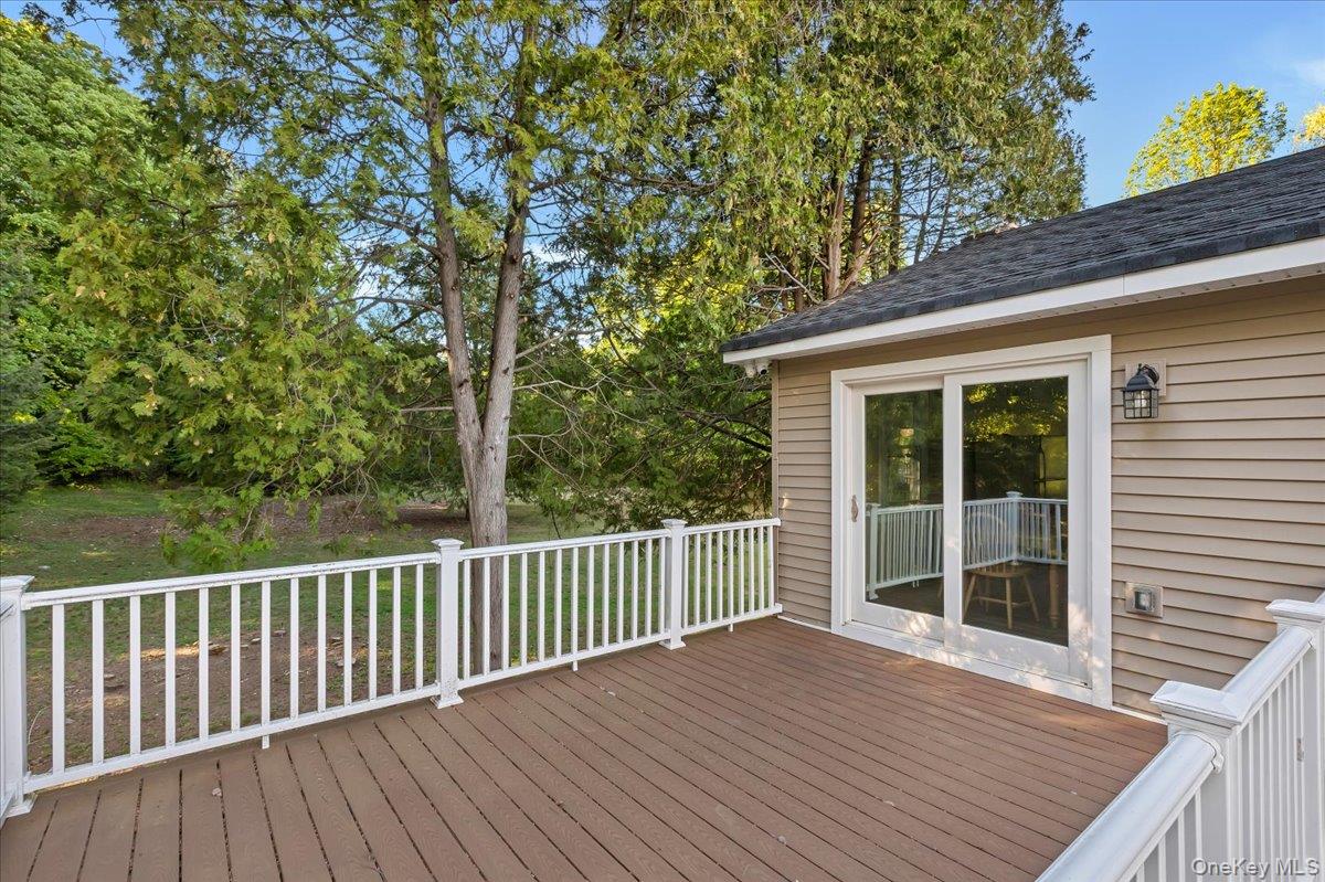 513 Canada Street – For Sale photo 44