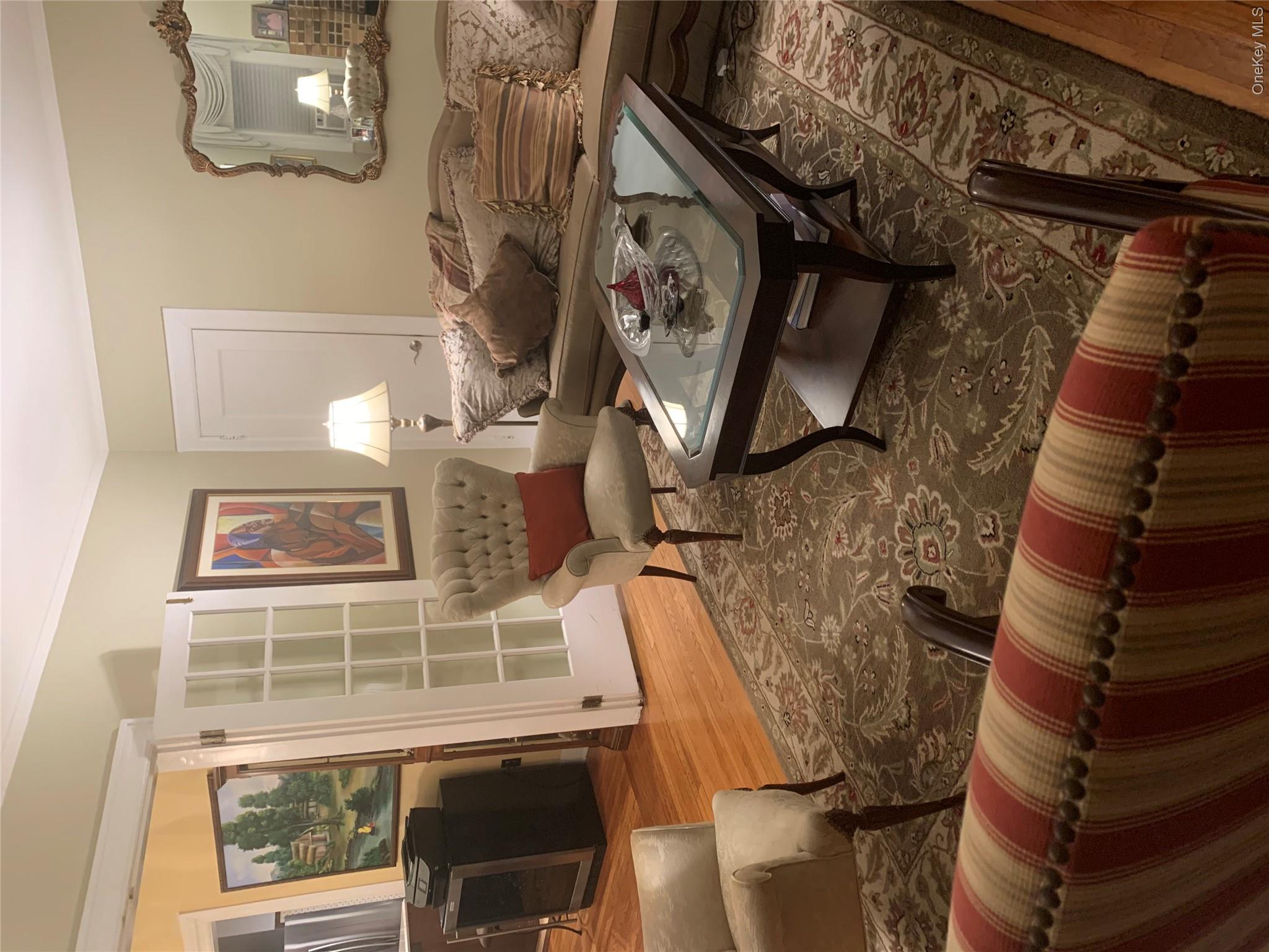 574 E 3rd Street, Unit 1 photo 3