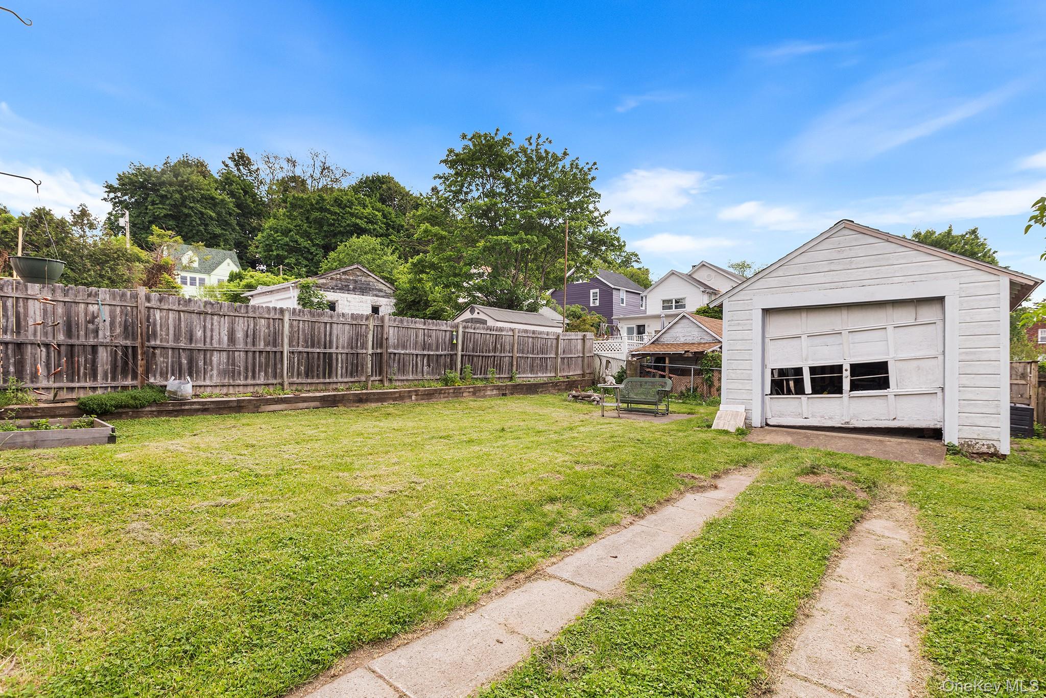 76 Stephan Street – For Sale photo 23