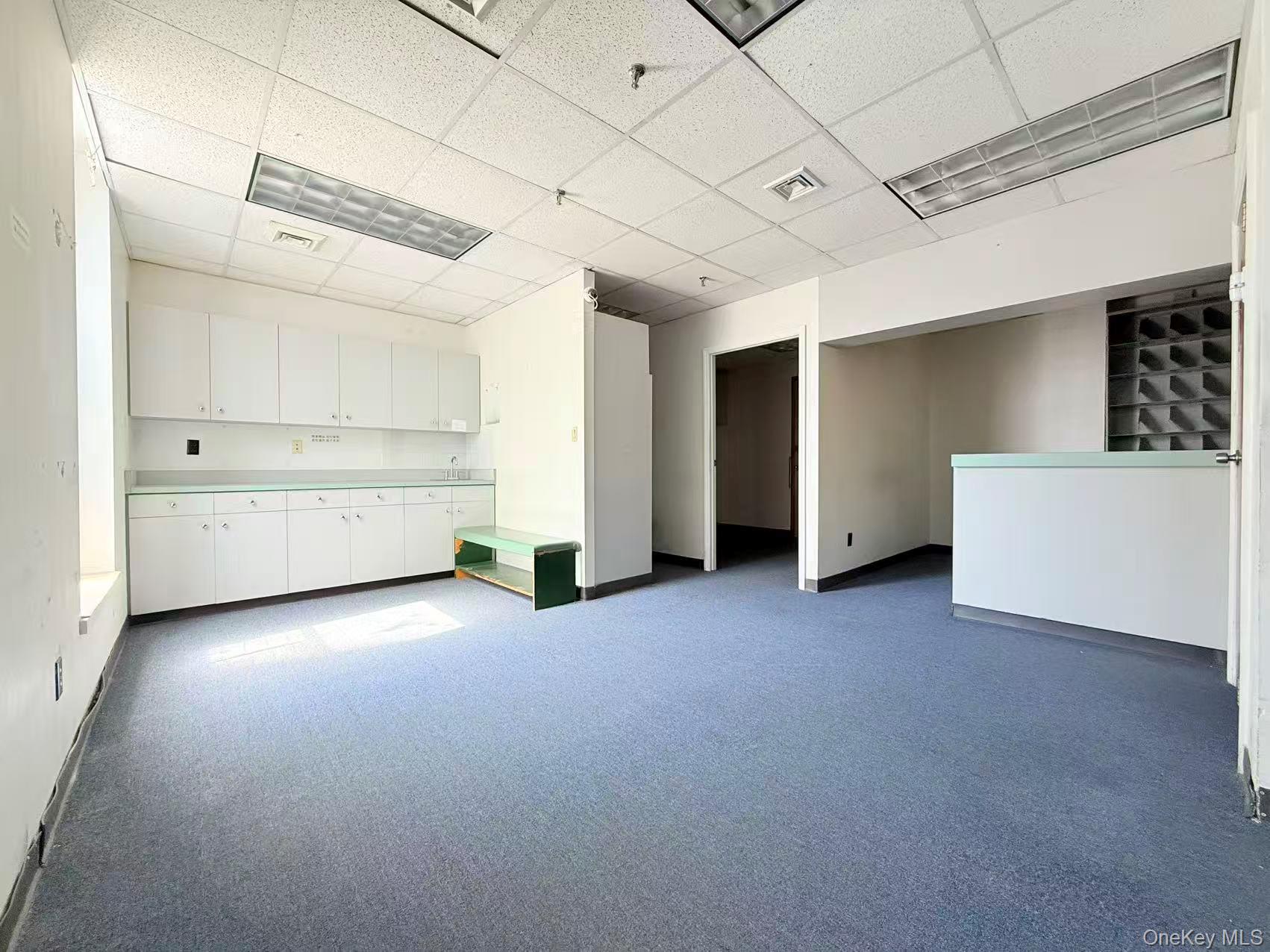7 Chatham Square, Unit 704
