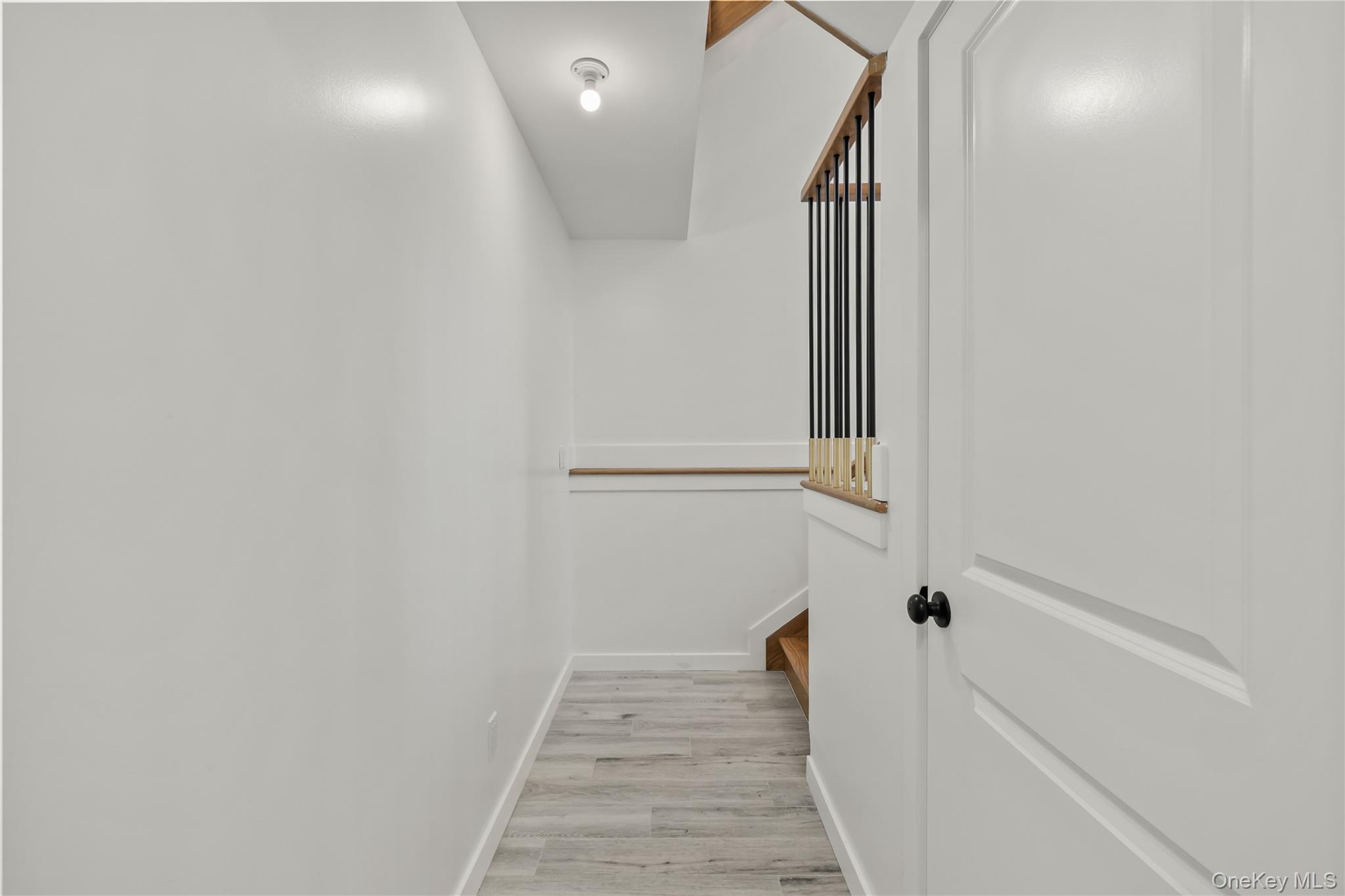 37 Ewing Avenue, Unit 202 photo 33