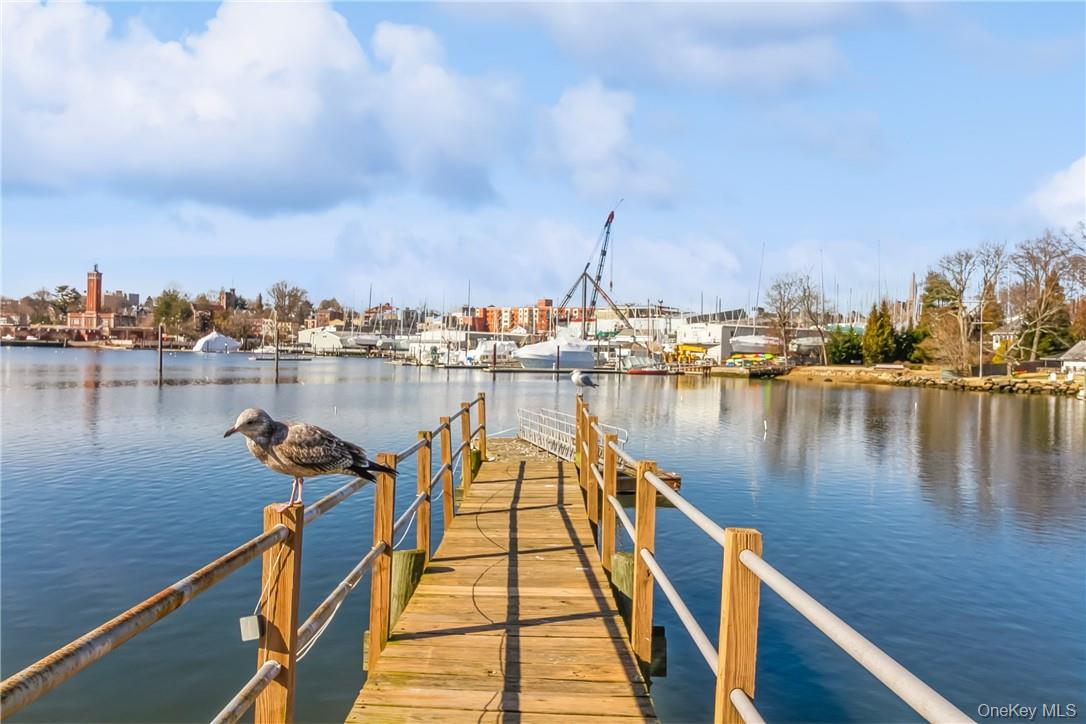 632 Shore Acres Drive – For Rent photo 3