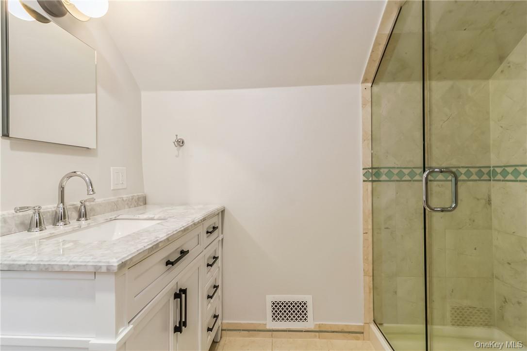 632 Shore Acres Drive – For Rent photo 24