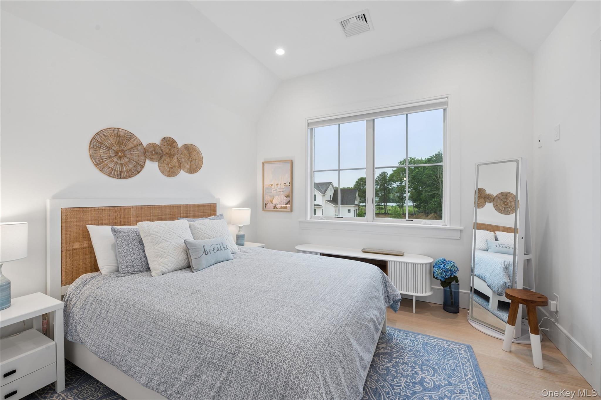 17 Happy Lane – For Rent photo 19
