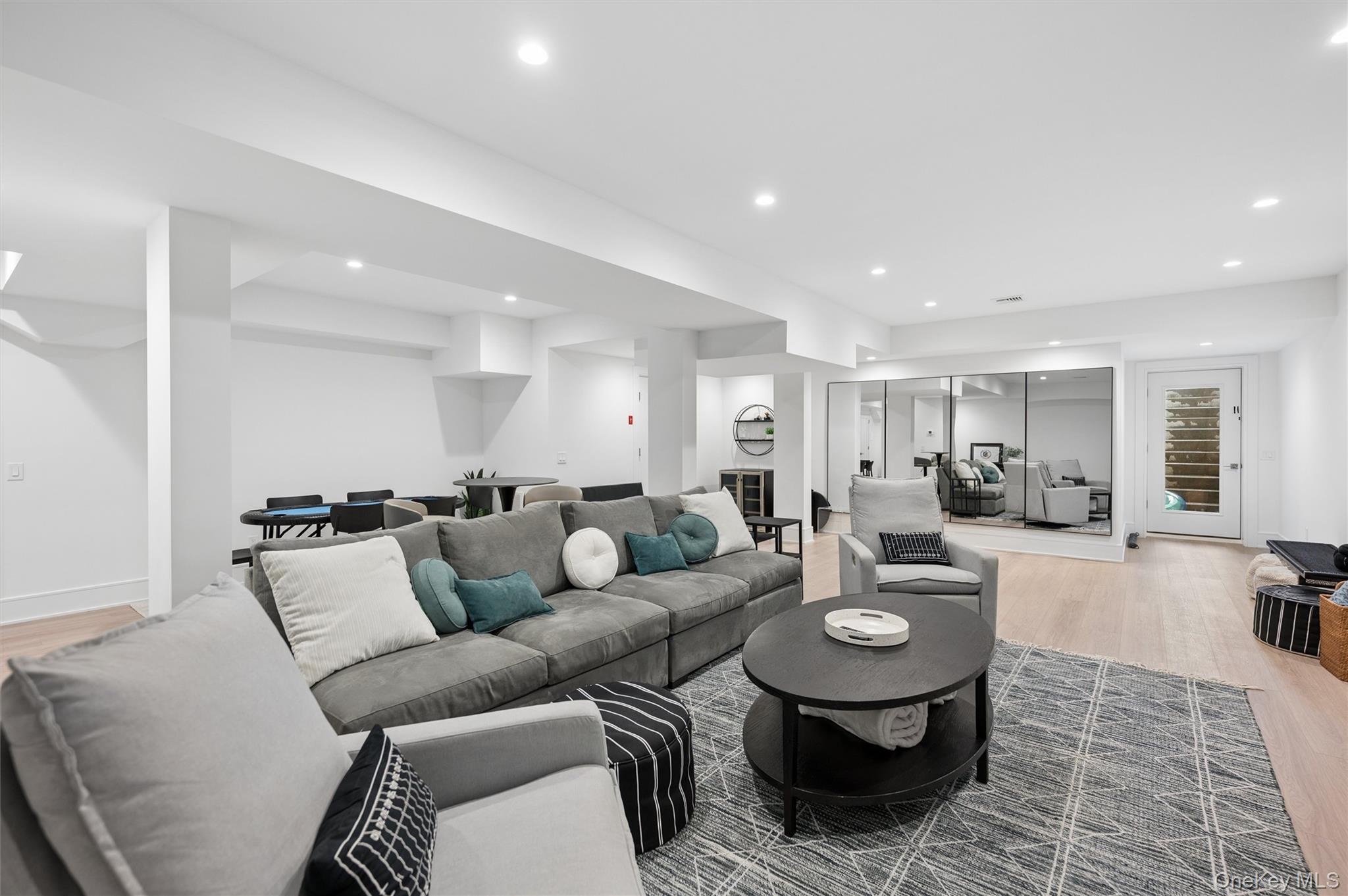 17 Happy Lane – For Rent photo 25