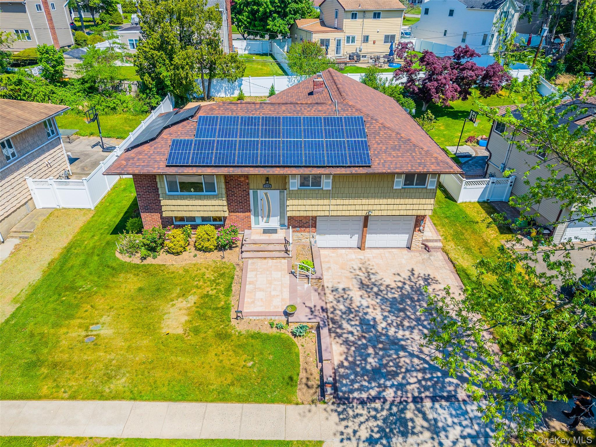 173 N Marginal Road – For Sale photo 2