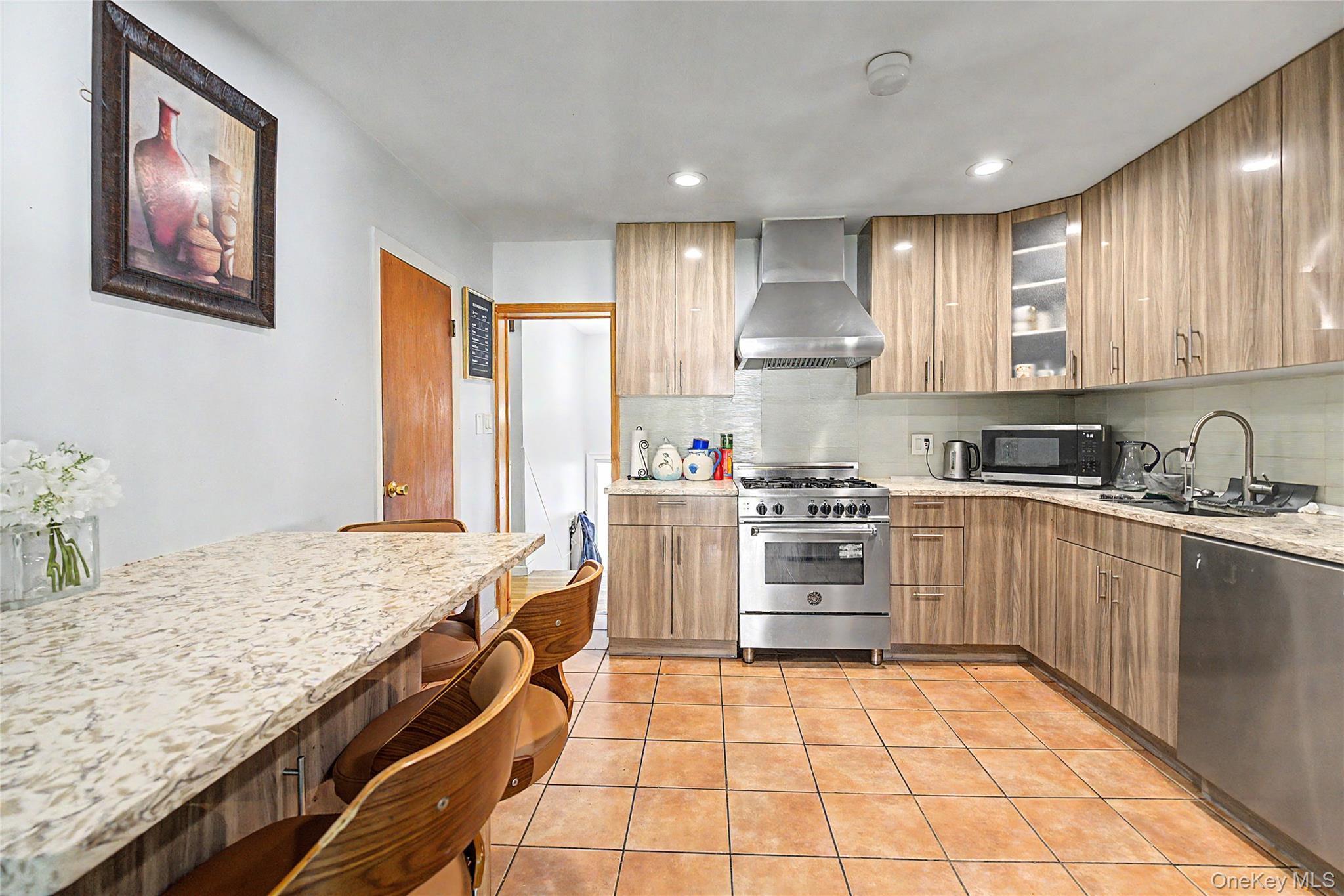 173 N Marginal Road – For Sale photo 8