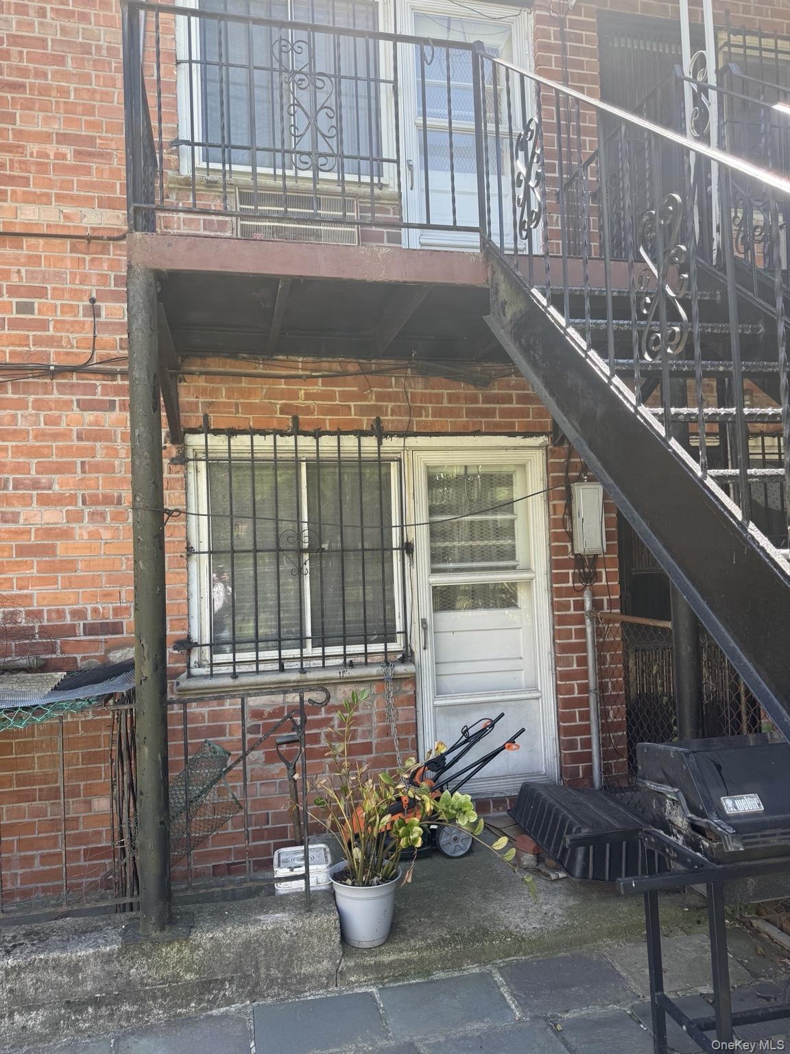 139-03 Franklin Avenue – For Sale photo 8