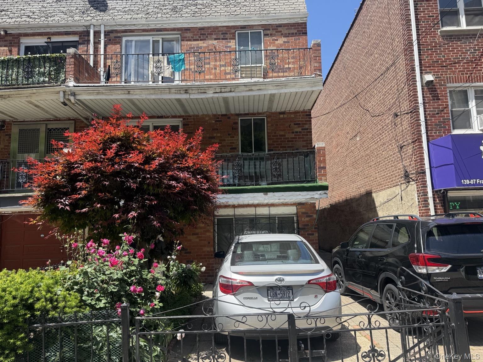 139-03 Franklin Avenue – For Sale photo 2