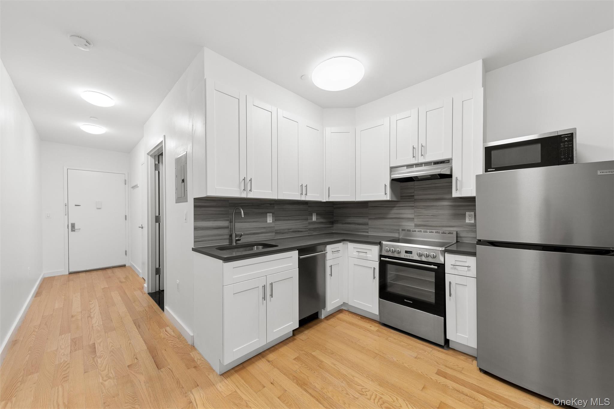 362 W 127th Street, Unit 2B photo 3