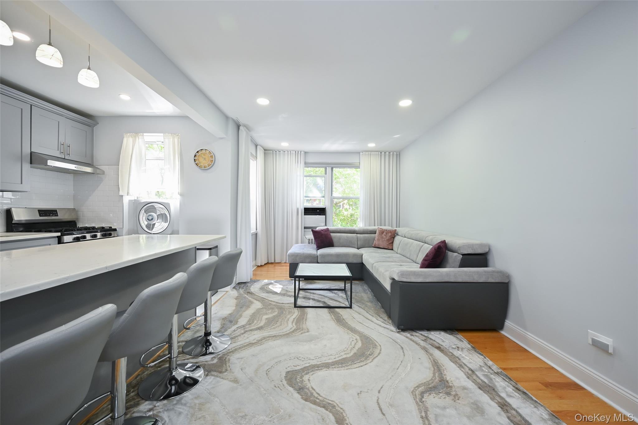 105-25 65th Avenue, Unit 4F photo 4
