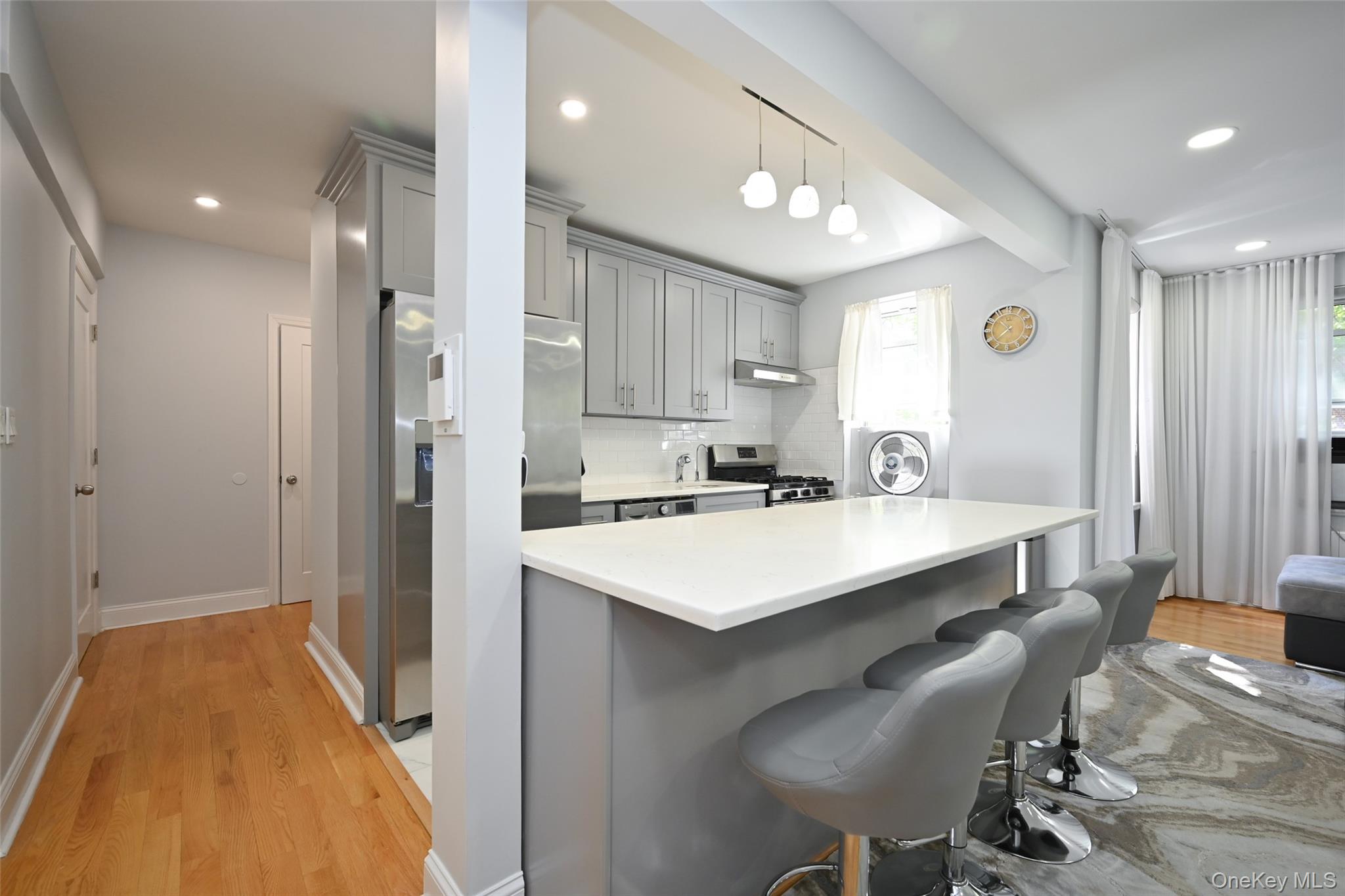 105-25 65th Avenue, Unit 4F photo 5