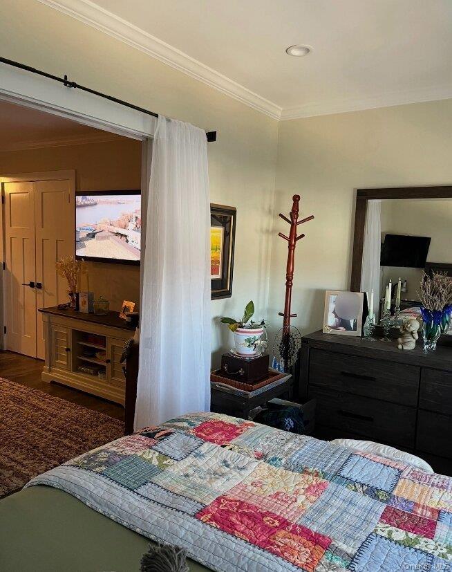 210 E Broadway, Unit 6J photo 12