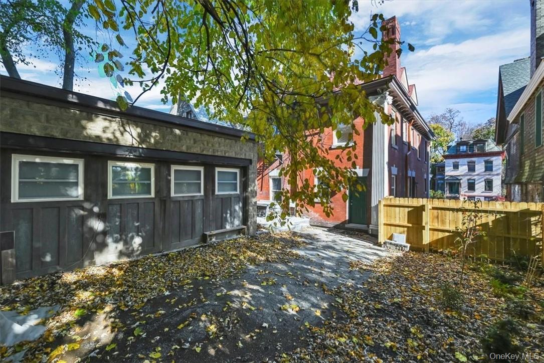 271 Liberty Street, Unit 1 photo 23
